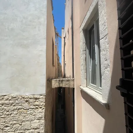 Mura Del Tempo - & * Bisceglie
